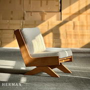 Aura Modern Seat