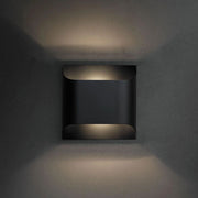 Daris Sconce 8