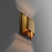 Daris Sconce 8