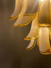 Murano Chandelier – 26 petals – Amber